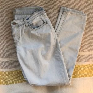 Old Navy Boyfriend Washed Out Jean
